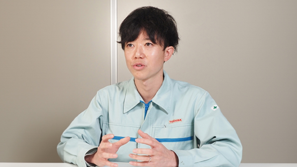 鉄道車両の信頼性を支える 社員写真01