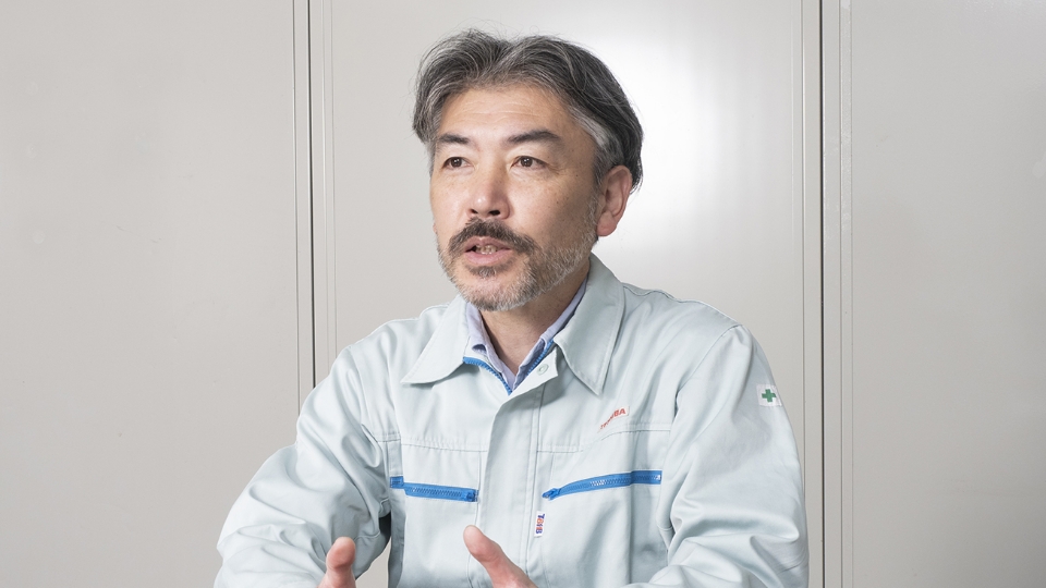 工事の根幹に関わる設備機器の設計に携わる 社員写真