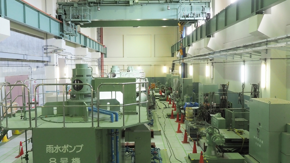 工事の根幹に関わる設備機器の設計に携わる 雨水ポンプイメージ写真